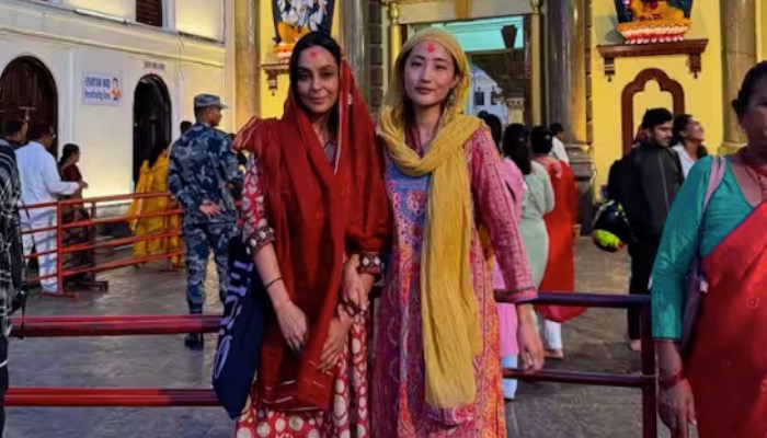 चुम दरांग ने पशुपतिनाथ मंदिर में टेका माथा, शिल्पा शिरोडकर ने जताया प्यार
