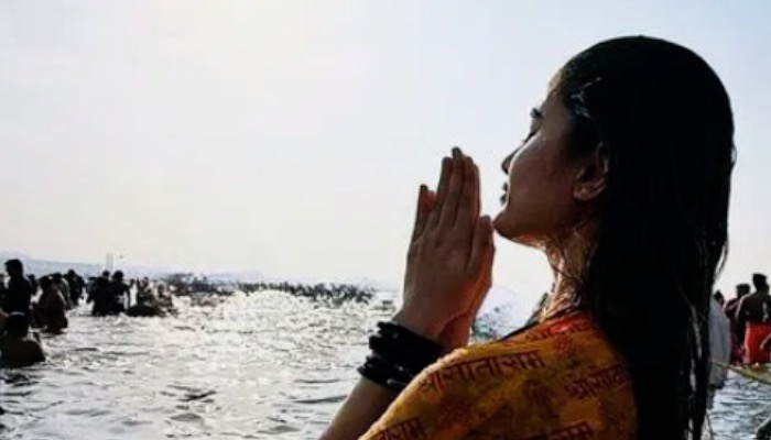 Maha Kumbh 2025: रवीना टंडन की बेटी राशा की आस्था की डुबकी