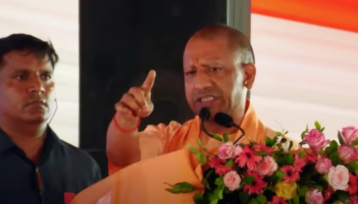कोलकाता कांड और शैतान मोईद पर Yogi का रौद्र रूप, Akhilesh को उधेड़ा