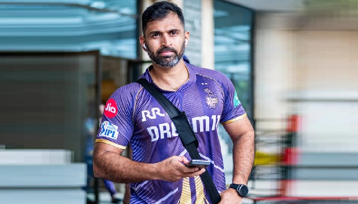 BCCI ने किया टीम इंडिया से बाहर, तो अभिषेक नायर की हो गई घर वापसी,  KKR के सपोर्ट स्टाफ में शामिल