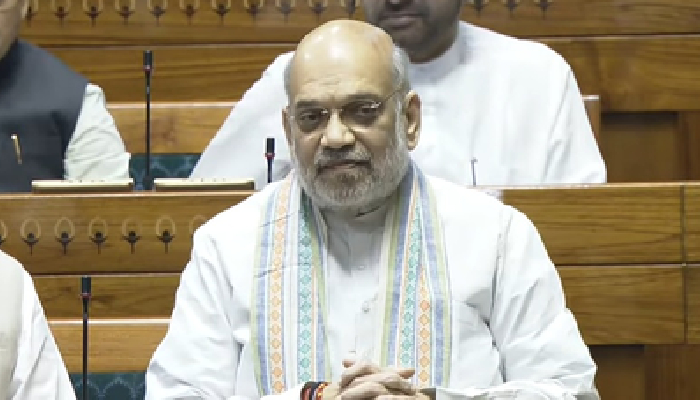 वक्फ संशोधन बिल को लेकर विपक्ष पर फूटा गृह मंत्री अमित शाह का गुस्सा ,कहा - "कांग्रेस के जमाने में समिति ठप्पा लगाती थी"