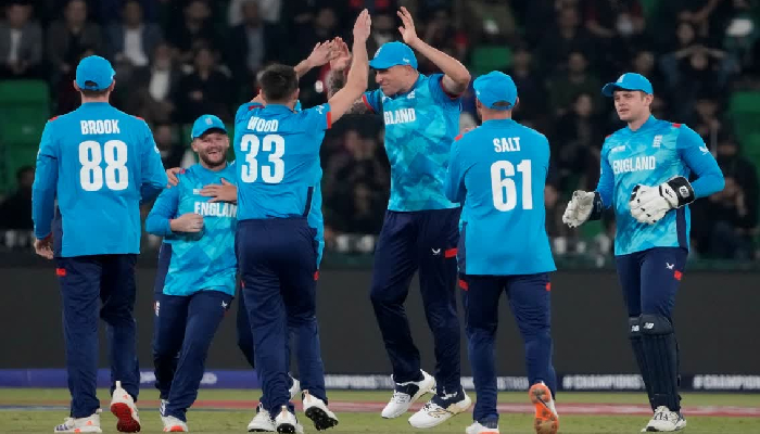 Champions Trophy 2025 : अगर दक्षिण अफ्रीका से हारा इंग्लैंड ,तो दर्ज़ होगा शर्मनाक रिकॉर्ड
