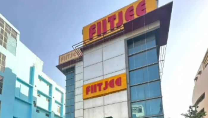 FIITJEE Coaching Center के 12 खातों में जमा लगभग 11.11 करोड़ रुपये फ्रीज