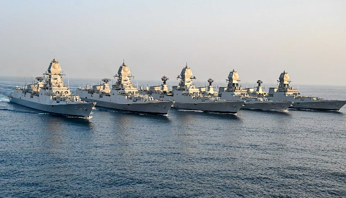 'दुश्मन के लिए एक ही संदेश है कि...', INS Surat के सीओ की पाकिस्तान को सीधी चेतावनी