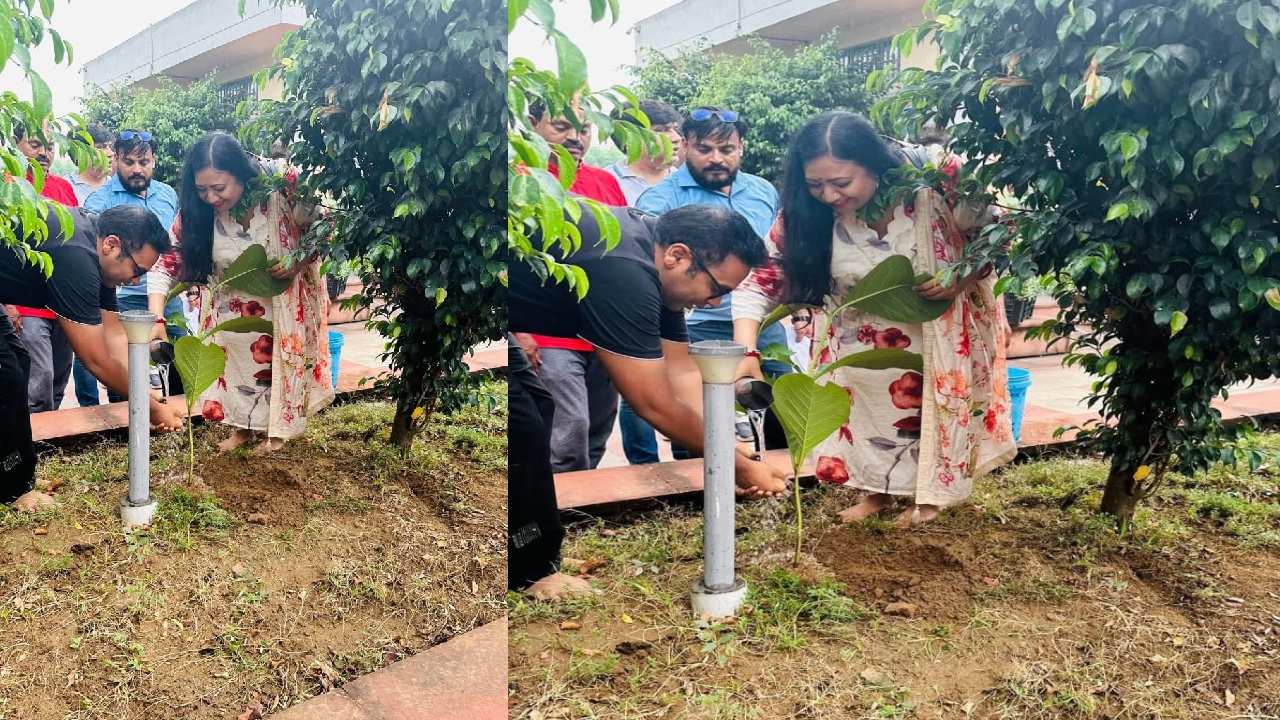 लोक गायिका नीतू नवगीत ने योग दिवस पर किया पौधरोपण, शहर को स्वच्छ और प्रदूषणमुक्त बनाने का लिया संकल्प