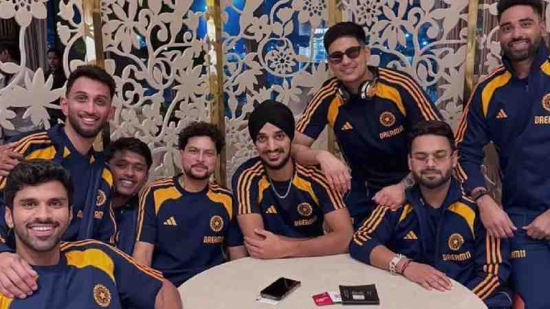 टेस्ट सीरीज के लिए इंग्लैंड पहुंची भारतीय टीम, BCCI ने शेयर किया वीडियो