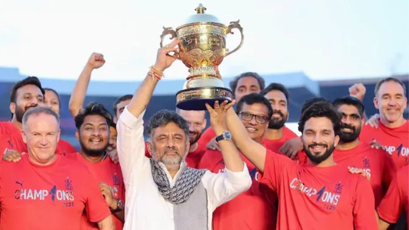 'मुझे आरसीबी की जरूरत क्यों है, मैं तो रॉयल चैलेंज पीता भी नहीं हूं', कर्नाटक डिप्टी सीएम का वीडियो वायरल