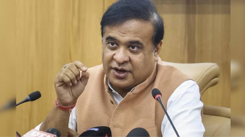 'लव जिहाद के बाद अब ऑनलाइन जिहाद...', CM हिमंत बोले- अब ये हिंदुओं का नाम लेकर सोशल मीडिया पर खोलेंगे अकाउंट