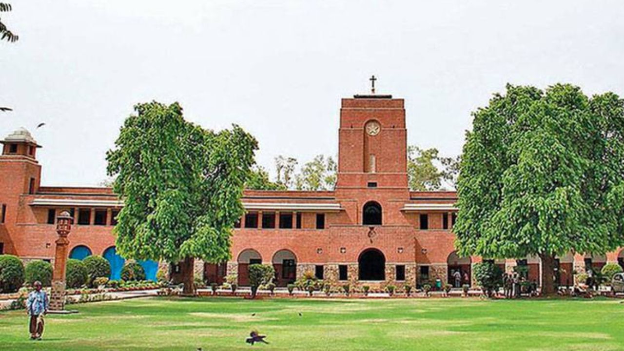 DU SOL UG Admission 2025: डीयू ओपन लर्निंग में एडमिशन शुरू, जानें कैसे करें आवेदन