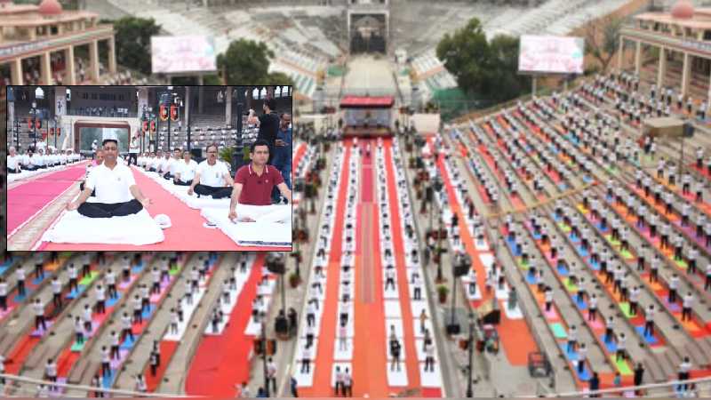 पंजाब में भी खूब दिखा योग दिवस का उत्साह, 'एक पृथ्वी, एक स्वास्थ्य' थीम पर लोगों ने किया योगाभ्यास