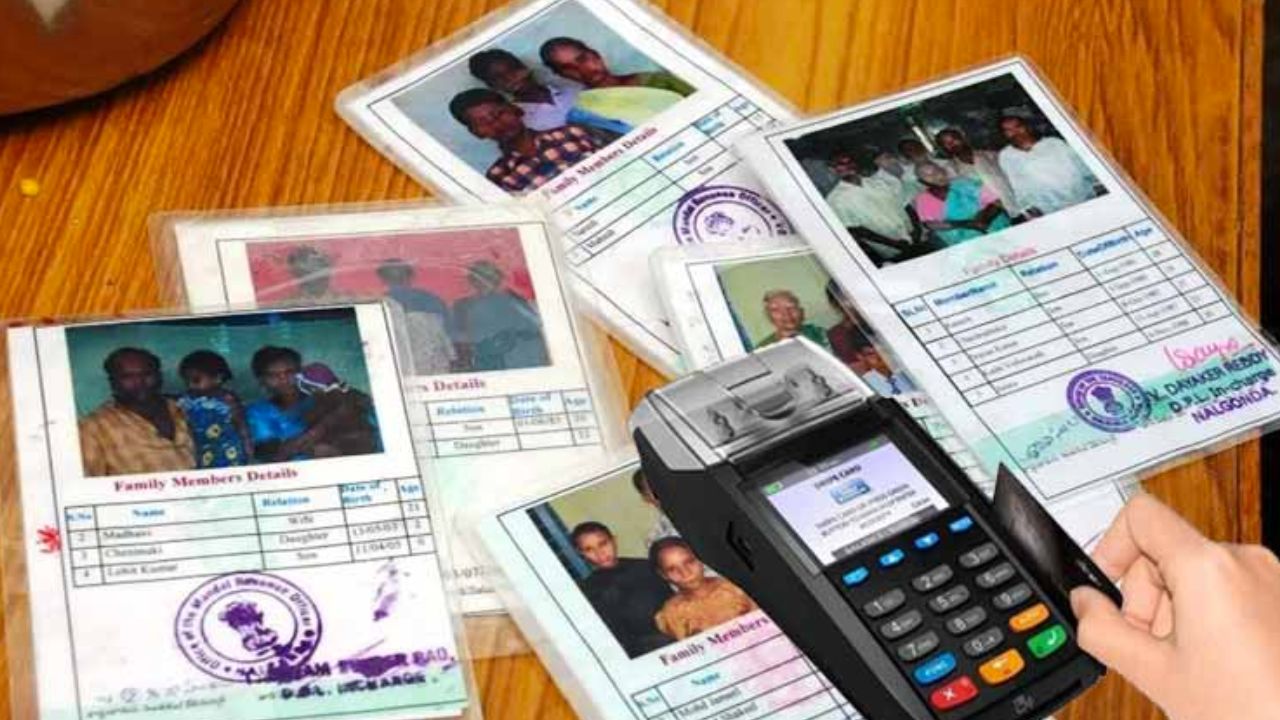 Ration Card: राशन कार्डधारकों के लिए खुशखबरी! तीन महीने का राशन मिलेगा एक साथ! सरकार का बड़ा फैसला