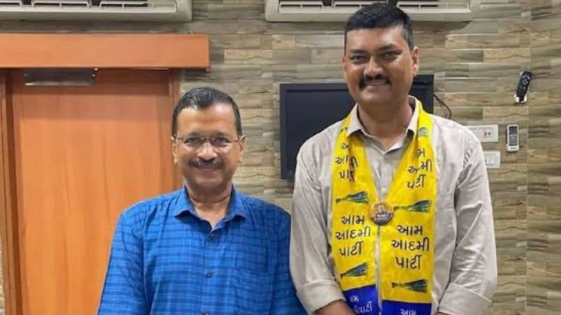 गुजरात उपचुनाव में जीत का जश्न मना रहे AAP को झटका, विधायक मकवाना का पार्टी के सभी पदों से इस्तीफा