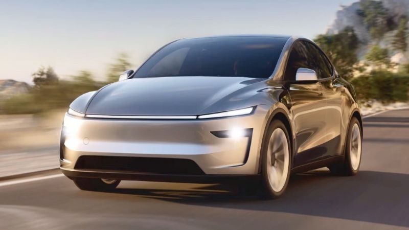 इंतजार खत्म! Tesla की भारत में एंट्री...मॉडल Y हुआ लॉन्च, सिर्फ ₹22000 देकर करें बुकिंग; जानें कीमत और फीचर्स