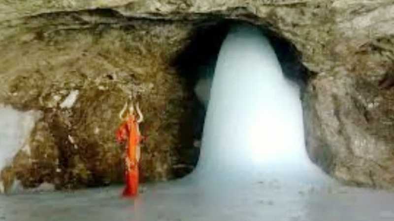 अमरनाथ यात्रा: 22 दिनों में 3.6 लाख से अधिक श्रद्धालुओं ने किए बाबा बर्फ़ानी के दर्शन