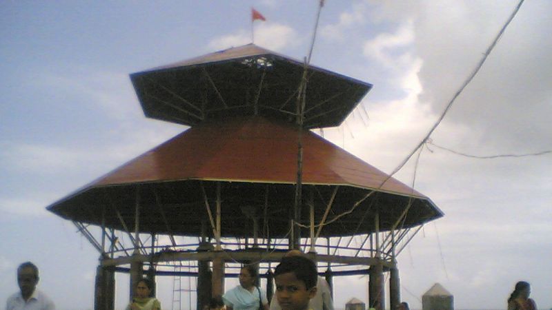 दिन में दो बार 'गायब' क्यों हो जाता है महादेव का ये अद्भुत मंदिर? क्या है इसका रहस्य?