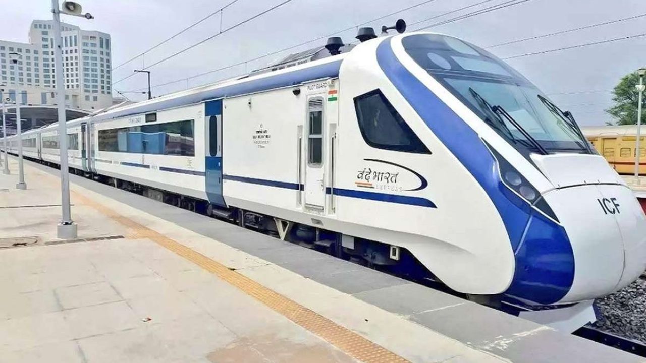 Vande Bharat Express: अब मेरठ से वाराणसी जाएगी वंदे भारत, जानिए पूरा शेड्यूल और टिकट रेट