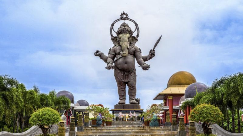 भारत में नहीं तो किस देश में है दुनिया की सबसे ऊंची गणेश प्रतिमा? सबसे अलग इस प्रतिमा का क्या महत्व है, जानें