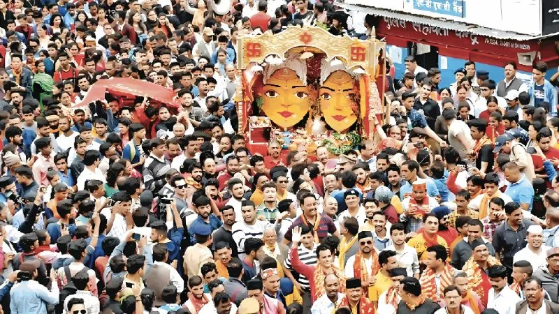 नैनीताल में नंदा देवी महोत्सव शुरू, गई माता की प्राण प्रतिष्ठा, भक्ति में लीन हुए श्रद्धालु