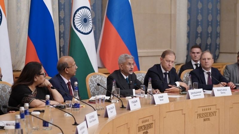 ‘अपनी रक्षा करना किसी भी देश का अधिकार…’ रूस की धरती से आतंकवाद पर जयशंकर का सख्त संदेश, अमेरिका को भी नहीं बख्शा