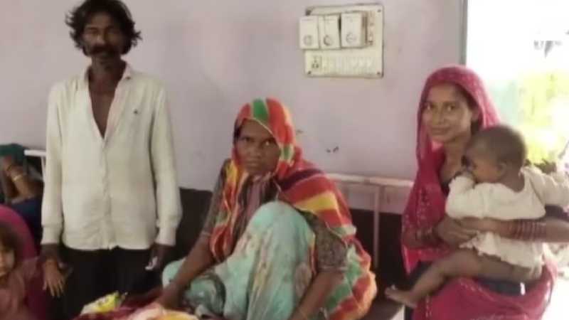 बच्चों के भी हैं बच्चे... फिर भी 55 साल की रेखा कालबेलिया ने 17वें बच्चे को जन्म दिया, पति बोला - 'हम बहुत गरीब हैं'