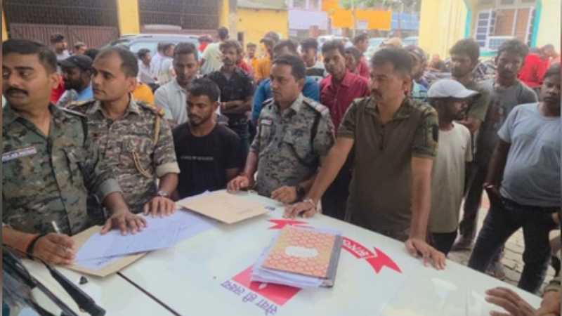 गिरिडीह : लापता युवक का पांच दिन बाद मिला शव, प्रेम संबंध में हत्या का आरोप