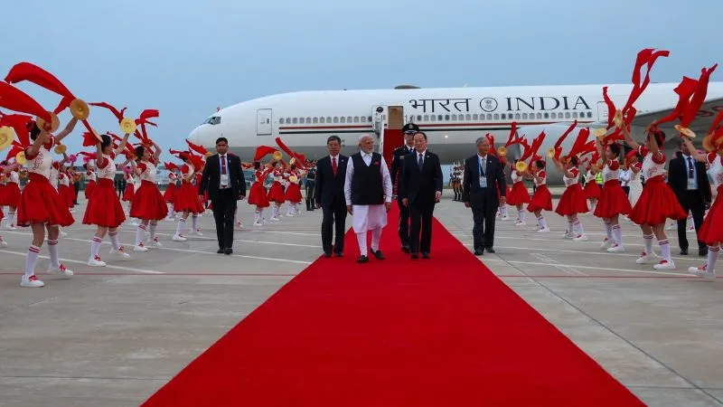 7 साल बाद SCO समिट में शामिल होने चीन पहुंचे पीएम मोदी, रेड कार्पेट पर हुआ ग्रैंड वेलकम