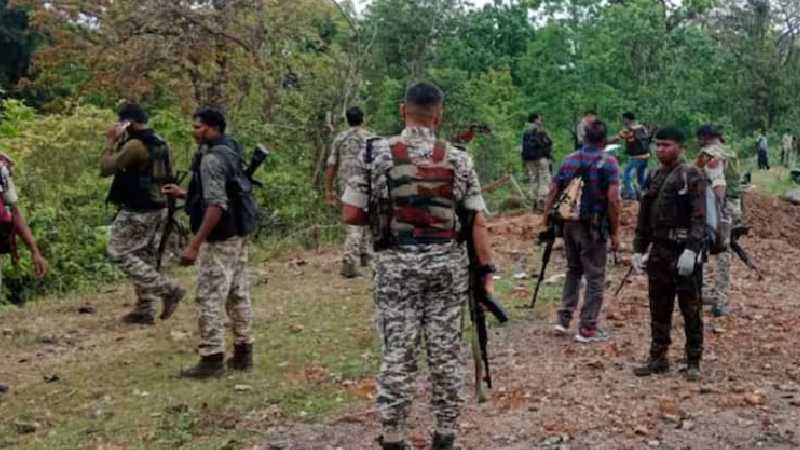 गडचिरोली में सुरक्षाबलों को बड़ी सफलता, मुठभेड़ में चार नक्सली ढेर
