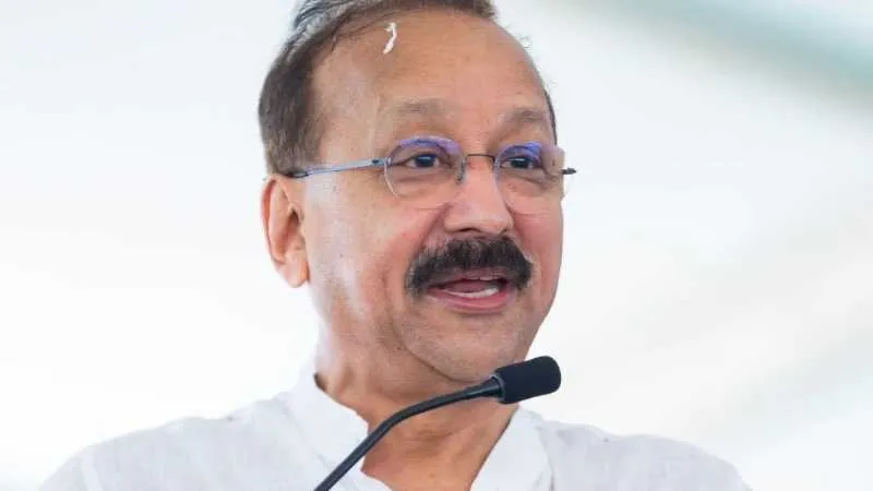 बाबा सिद्दीकी हत्याकांड: आरोपी अमोल गायकवाड़ के चौंकाने वाले खुलासे, मास्टरमाइंड से डब्बा कॉलिंग और सिग्नल ऐप पर होती थी बातचीत"