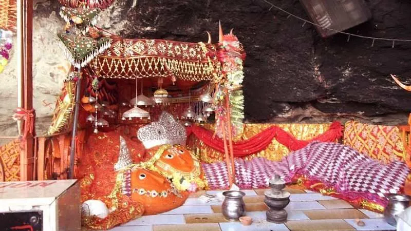 Balochistan पर मेहरबान मां हिंगलाज, ख़ज़ाने से भर गई जेब और देखता रह गया Pakistan