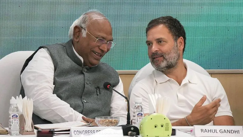 बिहार में कांग्रेस का नया दांव... आजादी के बाद पहली बार पटना में होने जा रही CWC की बैठक, जानें इसके पीछे की असली वजह