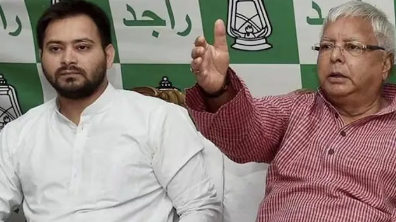 रोने लगे तेजस्वी, लालू ने फोन कर राहुल को हड़काया! महागठबंधन में CM फेस पर फंसा पेंच तो BJP ने AI से लिए मजे