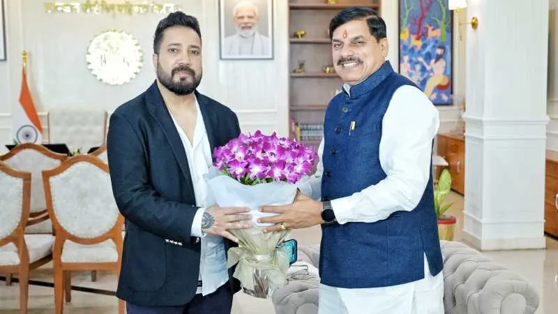 मध्य प्रदेश: सिंगर मीका सिंह ने CM मोहन यादव से की मुलाकात, नशे के खिलाफ सरकार के प्रयासों की सराहना की