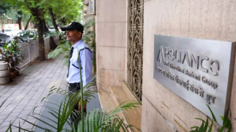 रिलायंस इंफ्रास्ट्रक्चर और पाथ इंडिया ग्रुप पर ईडी की बड़ी कार्रवाई, इंदौर-मुंबई में 6 ठिकानों पर छापेमारी