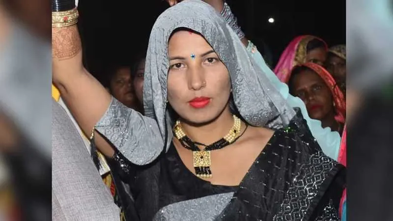 बागपत: प्राइवेट स्कूल में बच्चों को पढ़ाने को लेकर हुआ विवाद, पत्नी ने तीन मासूम बेटियों की हत्या कर खुदकुशी कर ली