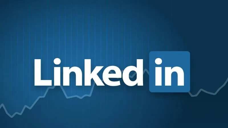 LinkedIn Users Alert: कंपनी के फैसले से खतरे में आया आपका डेटा, जानिए क्या है ये पूरा मामला