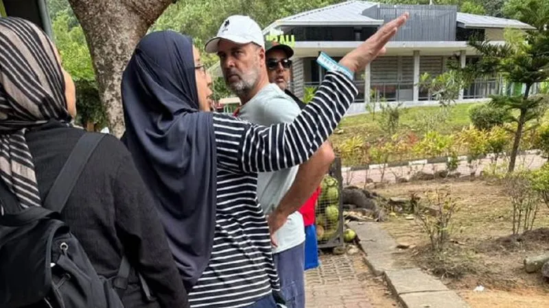 'वोटर अधिकार यात्रा' की थकान या कोई सीक्रेट मीटिंग? बिहार चुनाव के बीच मलेशिया में छुट्टियां मना रहे राहुल गांधी से BJP ने पूछे सवाल