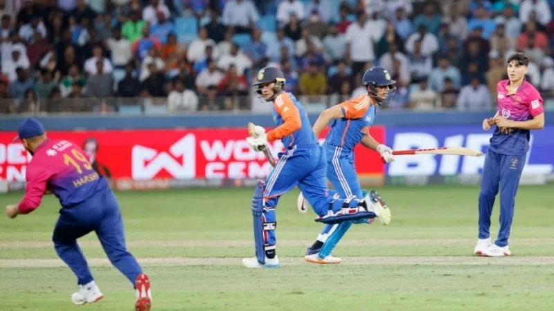 एशिया कप में टीम इंडिया का तूफानी आगाज, 4.3 ओवर में ही UAE का किया खेल खत्म