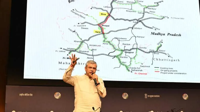 मोदी कैबिनेट ने 4 मल्टी-ट्रैकिंग रेलवे प्रोजेक्ट्स को दी मंजूरी, महाराष्ट्र, MP, गुजरात और छत्तीसगढ़ के 18 जिले होंगे कवर