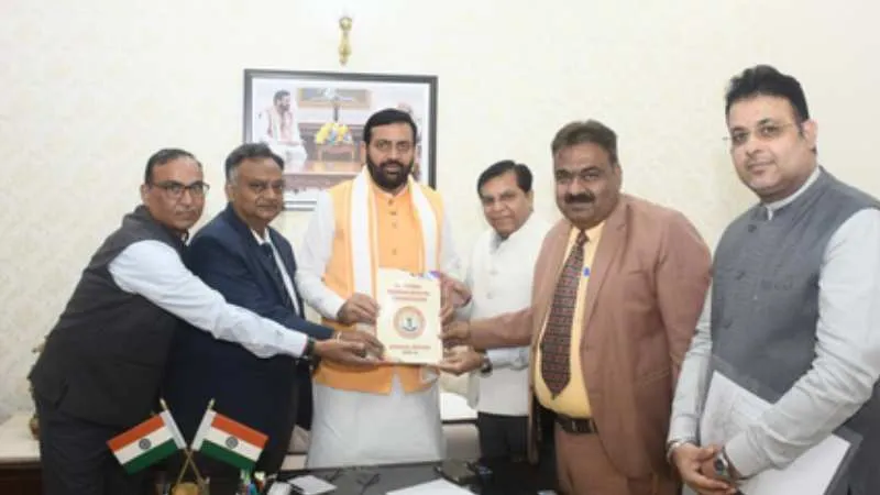 हरियाणा मानव अधिकार आयोग ने मुख्यमंत्री नायब सिंह सैनी को सौंपी वार्षिक रिपोर्ट, आयोग के कार्यों की सराहना