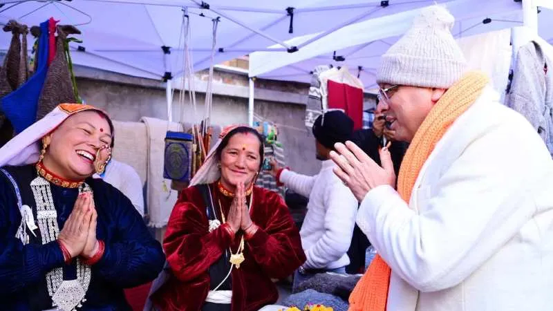 माणा में देवभूमि सांस्कृतिक महोत्सव 2025 का भव्य समापन, CM धामी बोले- सीमांत गांवों की आर्थिकी को मिलेगा नया बल