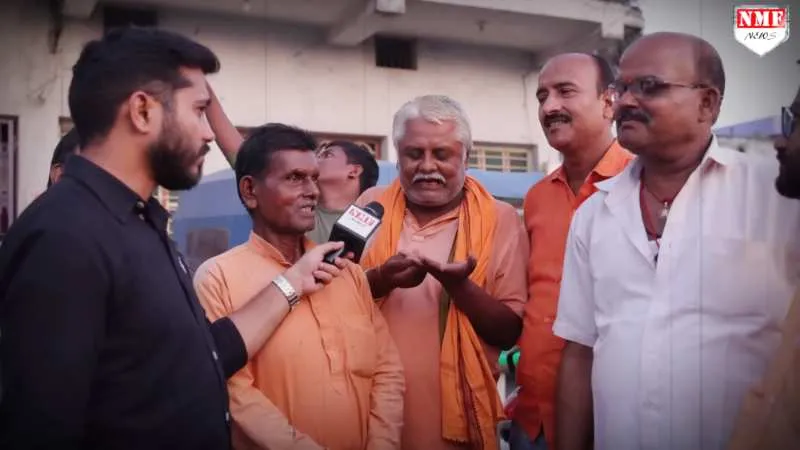 मोदी से 40 किलो राशन लेने वाले मुस्लिम ने अचानक बुर्के के सवाल पर पत्रकार से कर दी बदतमीजी!