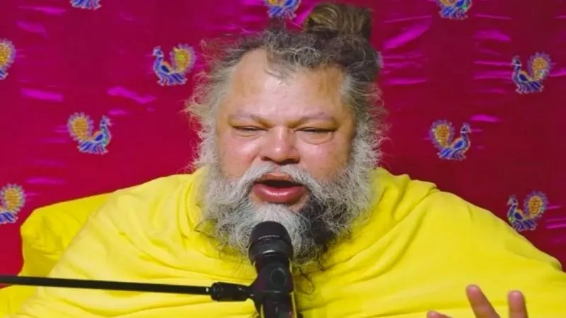 कई दिनों बाद खुलकर हंसे प्रेमानंद महाराज… भक्तों ने ली चैन की सांस, कहा- इसी पल का था इंतजार