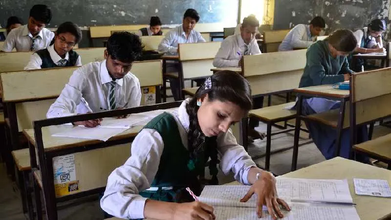 CBSE Board Exam 2026: 10वीं और 12वीं की फाइनल डेटशीट जारी, इस बार 110 दिन पहले आया शेड्यूल