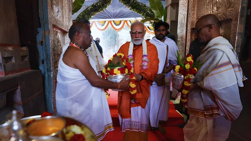 पीएम मोदी की बड़ी भविष्यवाणी! क्या भारत को विकसित मोड पर ले जा पाएगी?