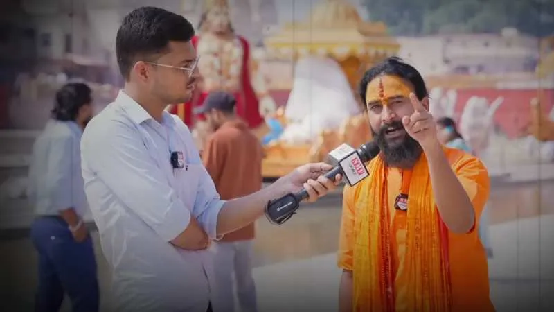 'ये मुल्ले अगर Yogi को एक कंकड़ मारेंगे तो गिरा देंगे इनको', Ayodhya से संत की ललकार!