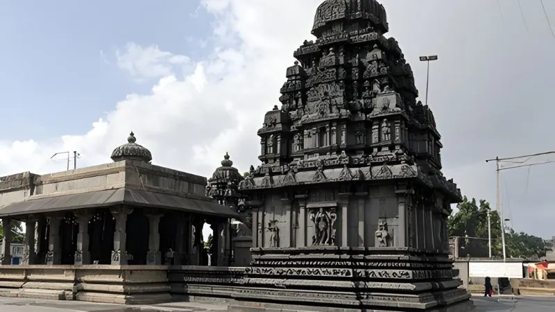 ऐसा मंदिर जिसे बनाने के लिए एक भक्त ने खर्च किए 70 करोड़ रुपये, स्वयं भगवान परशुराम ने की थी शिवलिंग की स्थापना!