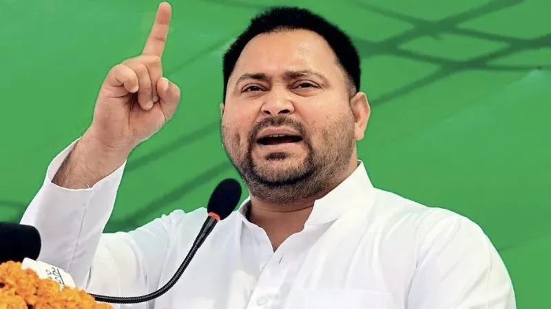 बिहार चुनाव: दिल्ली में Congress-RJD की अहम बैठक, तेजस्वी यादव ने सीट बंटवारे पर कहा- हमारा आज-कल में हो जाएगा