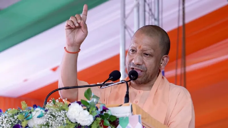 लाखों की सैलरी, विदेश में नौकरी... योगी सरकार ने युवाओं के लिए खोला रोजगार का खजाना, जानें कैसे कर सकते हैं आवेदन