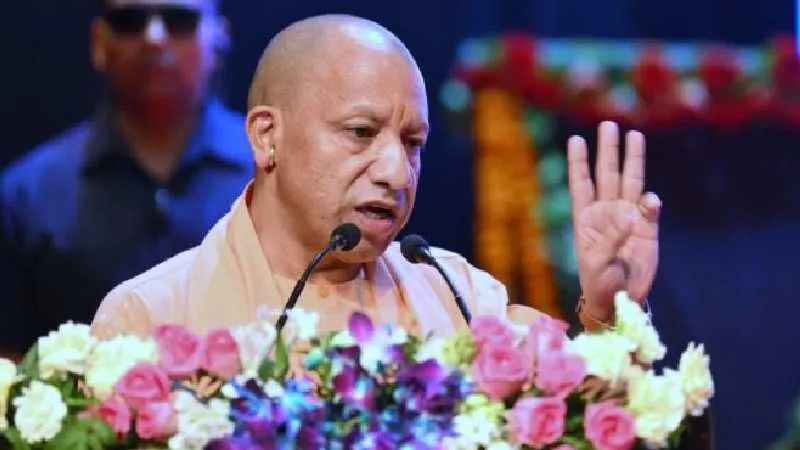 संभल: CM योगी के प्रयासों से 46 वर्ष बाद शुरू हुई 24 कोसी परिक्रमा, जगमगाई ‘भगवान कल्कि की नगरी’