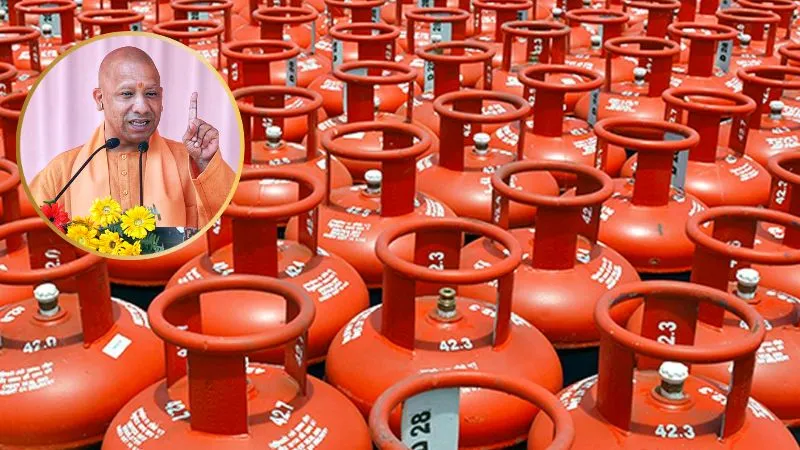 दिवाली पर महिलाओं को योगी सरकार का तोहफा, फ्री गैस सिलेंडर के लिए मिलेंगे 1830 रुपये